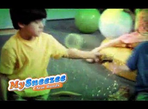 How To Sneeze: Avoid Spreading Germs