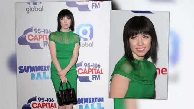 Carly Rae Jepsen And Kelly Clarkson At Capital's Summertime Ball