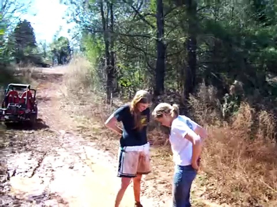 girls mud wrestling!!!