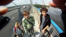 Climbing on Moscow Bridge in Kiev