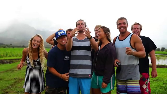 Kauai - The Lost World - Canon 5D Mark II - Glidecam HD 4000