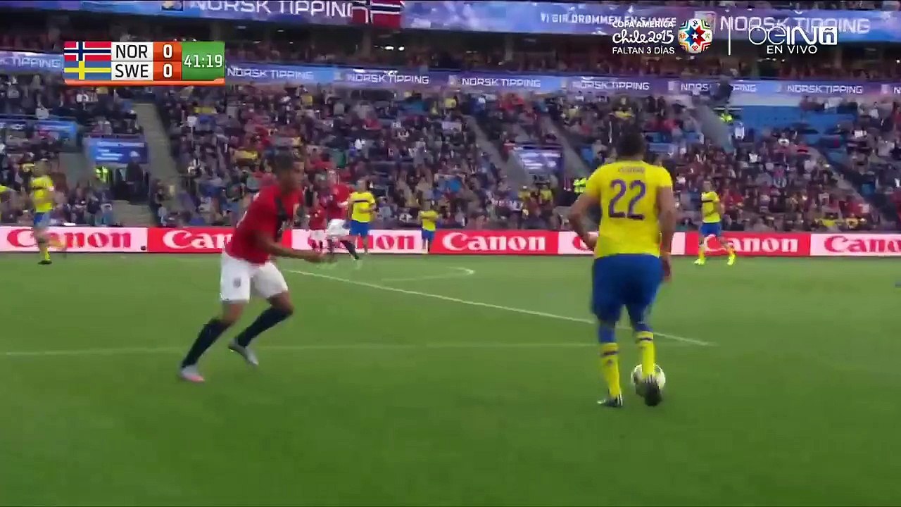 Erkan Zengin big chance - Norway vs Sweden 08.06.2015