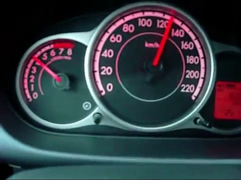 Mazda 2 - 1.3 MZR 84hp Acceleration 0-100 / Top Speed Test
