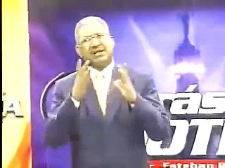 Esteban rosario detras de la noticia