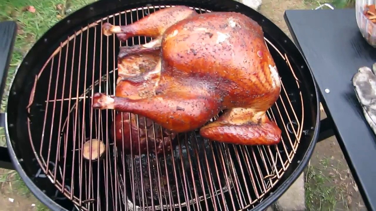 UGLY DRUM SMOKER SMOKED TURKEY UPDATE 559