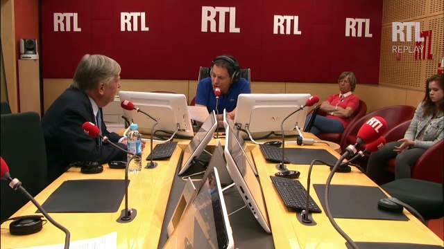 Alain Duhamel : Arnaud Montebourg vient de marquer, d'un pied résolu, un but contre son camp