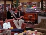 Friends en español - Phoebe resfriada (Mis pegajosos zapatos)