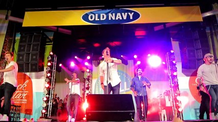 Backstreet Boys - I Want It That Way - Old Navy Fit For Fall performance (09/14/12)