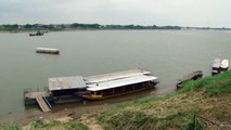 Thai Lao Mekong River Border Crossing