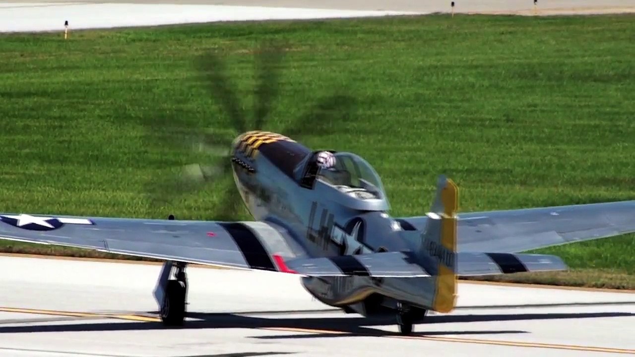 P51 Mustang Cincinnati Miss Taxi and Take Off