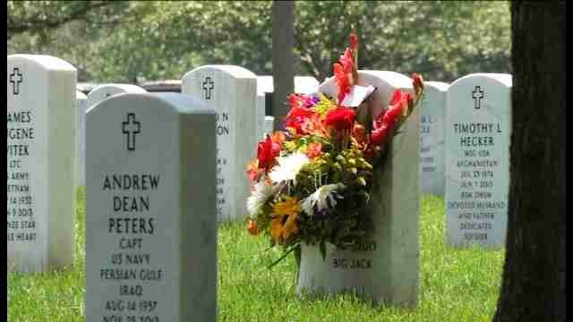 El teniente Bethee vuelve a casa 71 años después