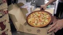 Quand les boitesde pizza de Pizza Hut se transforment en projecteur cinéma - Blockbuster Pizza Box