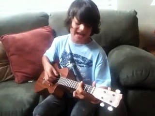 @RoneyBoys (Ian) sings Lazy Song by  Bruno Mars