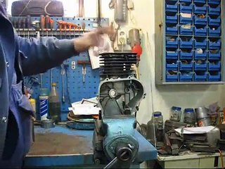 Briggs 5 HP motor felújítása. 3/1.