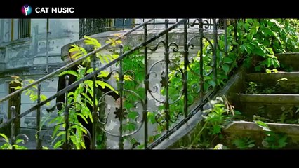 Jo feat. Randi - Pana vara viitoare (Official Video) by Famo