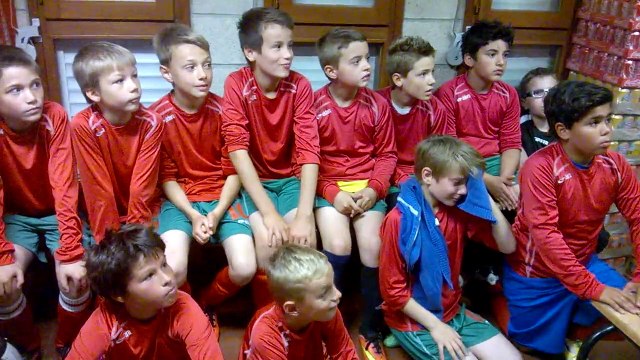REMISE DE RECOMPENSE POUR NOS U11 QUI TERMINE PREMIER DU CHAMPIONNAT 2014/2015