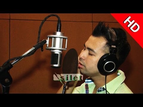Lagu Cinta Raffi Untuk Nagita - Silet 13 Februari 2015