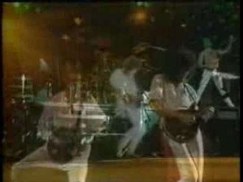 Queen - Tie your mother Down