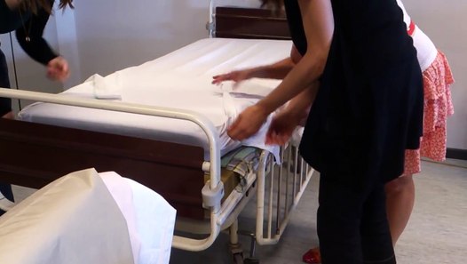 Réfection d'un lit inoccupé video dailymotion