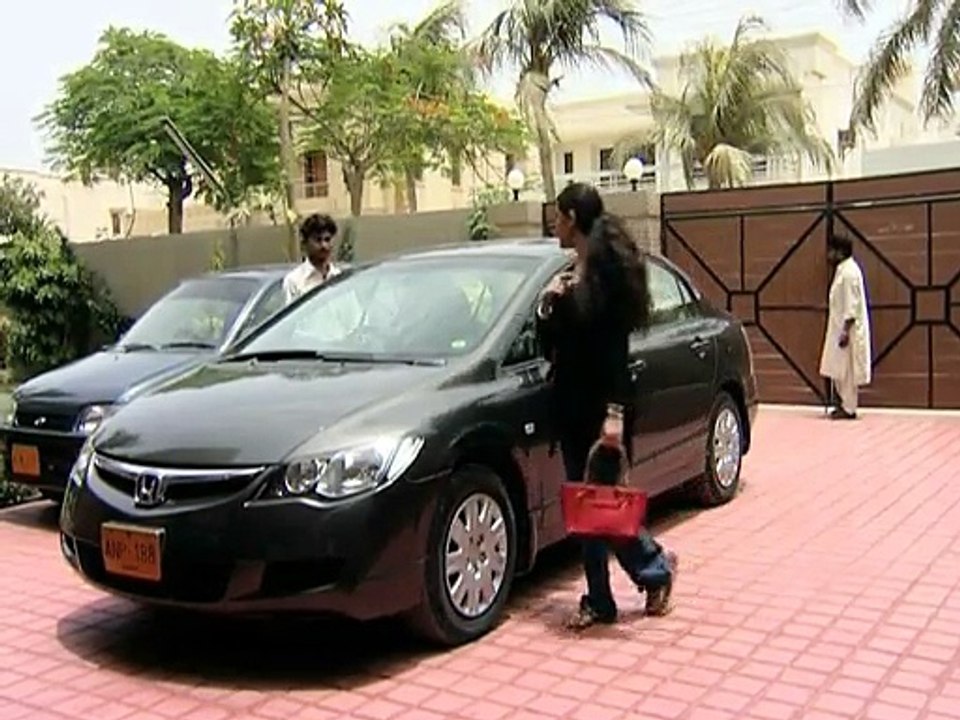 Jab Naam Pukary Ep 02 Seg 03