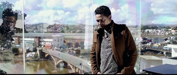 Tovo j hay - Mahatsiaro tsy ampy anao