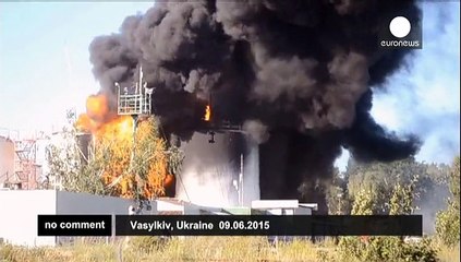Ukraine: deadly fuel depot fire