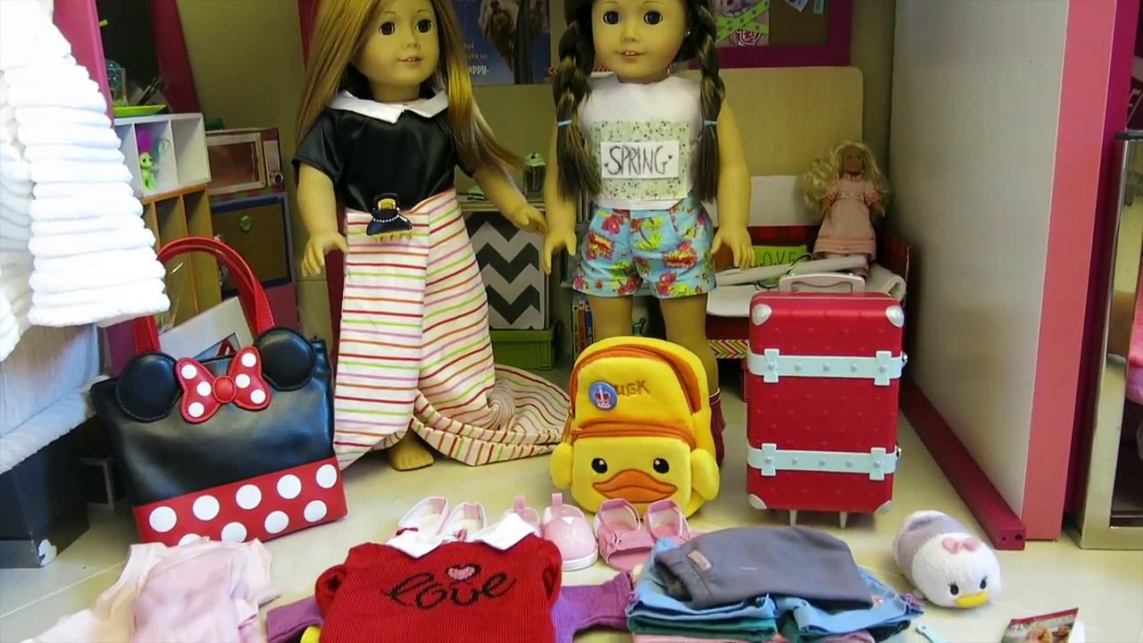 How to travel/pack for your american girl doll