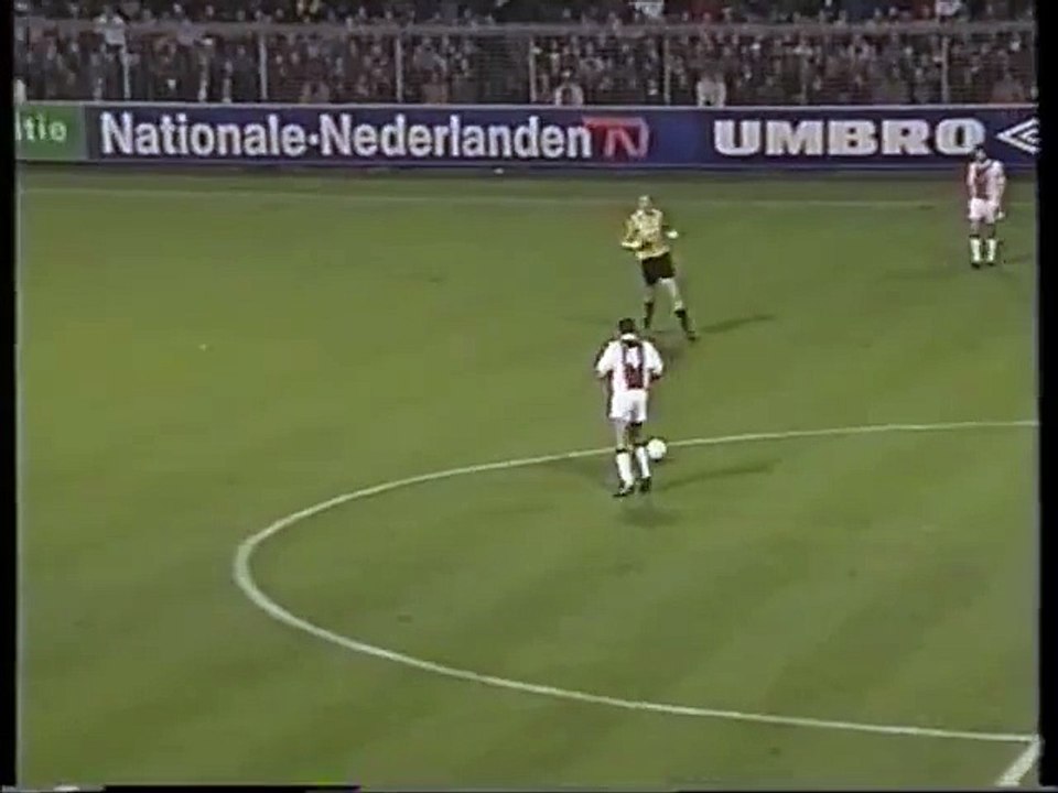 Happy 46th birthday to Arsenal legend Dennis Bergkamp