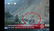 Churín: Miniván con al menos 15 pasajeros a bordo quedó sepultada
