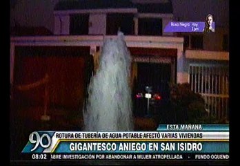 San Isidro: aniego de grandes proporciones inundó varias casas