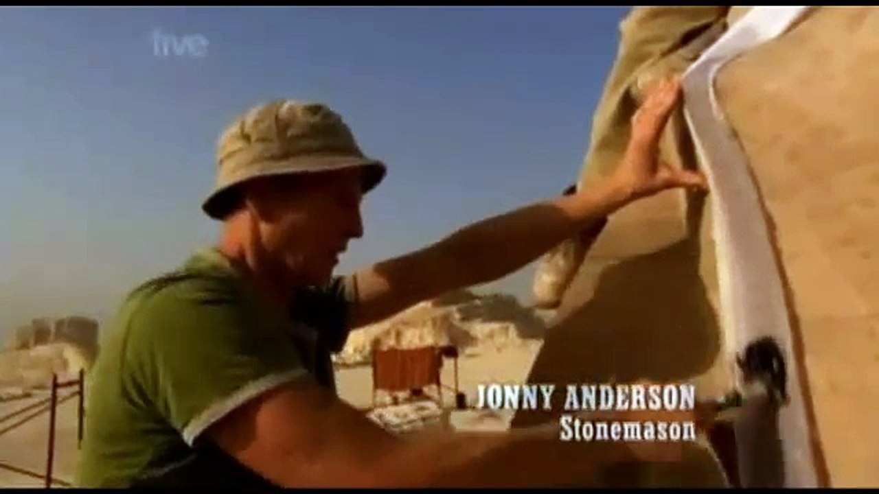 Monster Moves Chapter 2: Cintec Anchors were used to lift and secure the head of Ramesses II