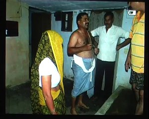 WOMEN TORE-UP SUB-INSPECTOR 's CLOTHS IN POLICE STATION