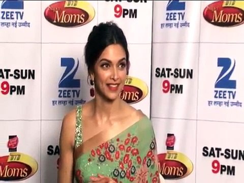 Deepika Padukone - Happy With the Public Response to 'PIKU' _ New Bollywood Movies News 2015-RjfC3SXI5V8