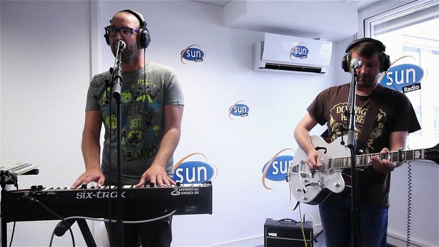 SUN MUSIC ADDICT 5 juin 2015 : Life jacket under seat - In a forest