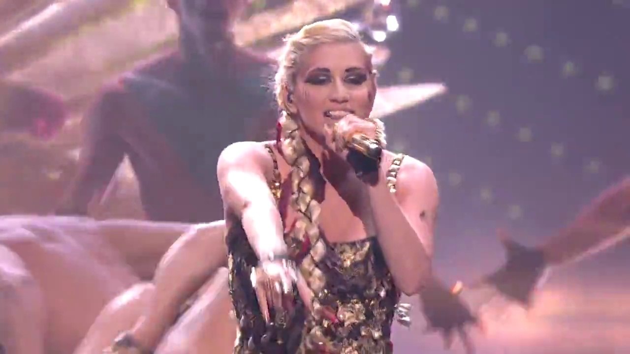 Kesha - Die Young (Live)