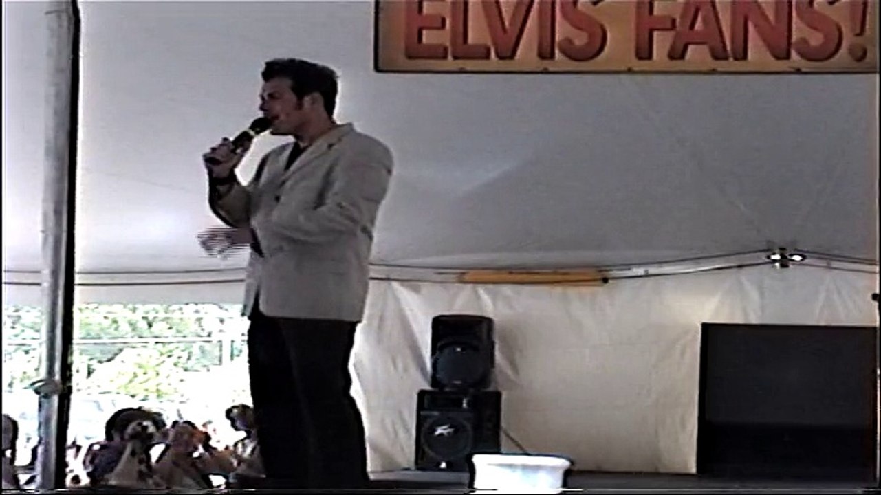 Franz Goovaerts sings 'Spanish Eyes' Elvis Week 2006