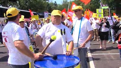 CEA: les salariés manifestent à Paris