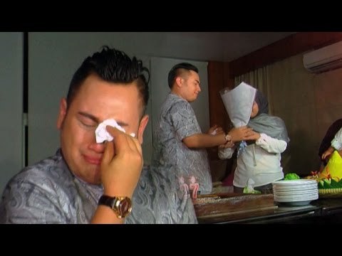 Muzdalifah Berikan Kado Spesial Di Ultah Nassar - Seleb On Cam 06 Januari 2015