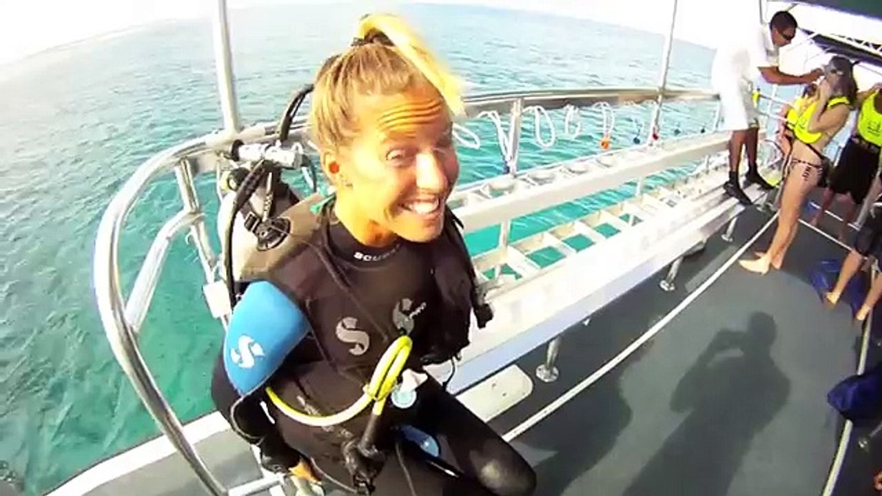 Ashley Minkus - First scuba dive, Turks and Caicos