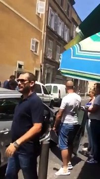 Des chauffeurs de taxi marseillais piègent un chauffeur Uber