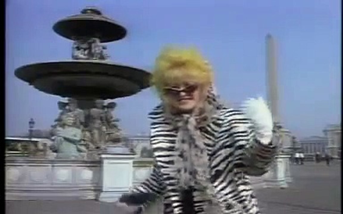 cyndi lauper in paris