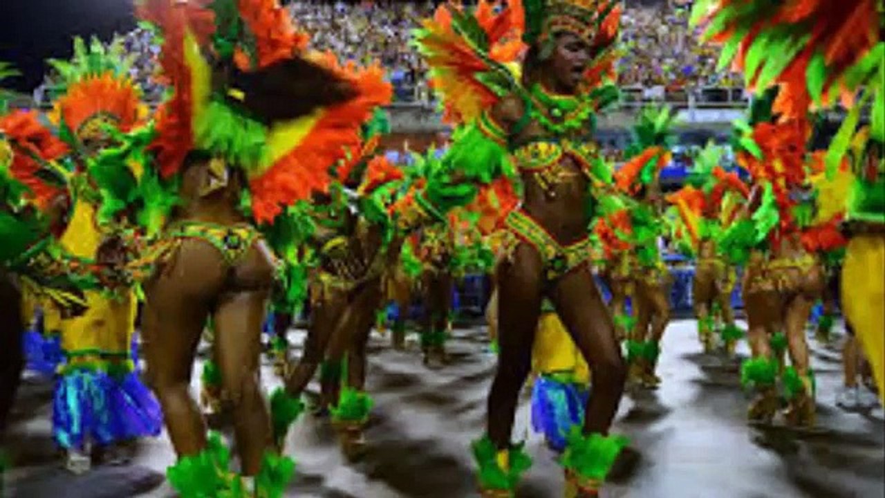 Shakira, Santana, Ivete Sangalo performance Closing Ceremony FIFA 2014 World Cup Closing Ceremony