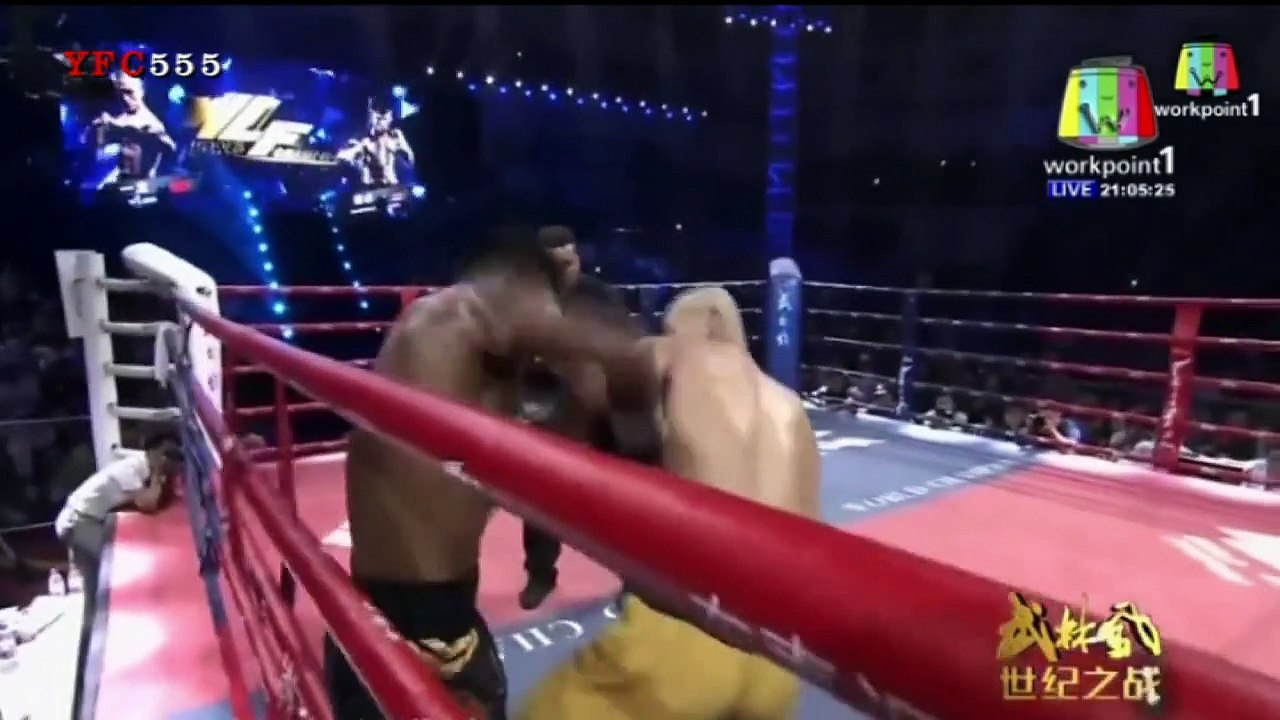 Шаолиньский монах  против Легенды Муай-тай