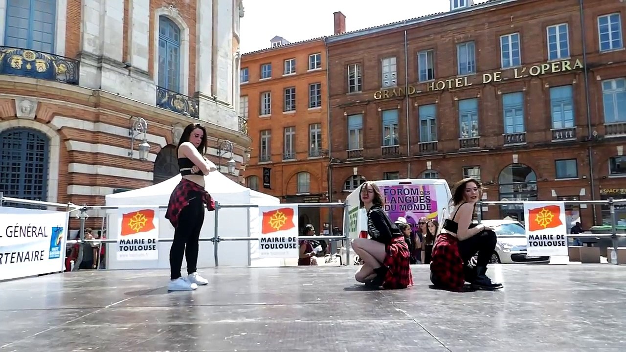 Forum des Langues 2015 - KPOP US Medley 2/2