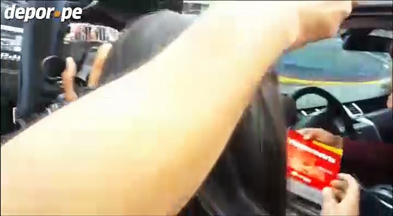 Selección Peruana: Claudio Pizarro alegró a su hincha saliendo de la Videna