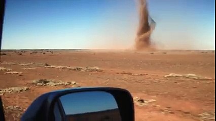 Crazy Guy Runs Into Outback Tornado To Take Selfie