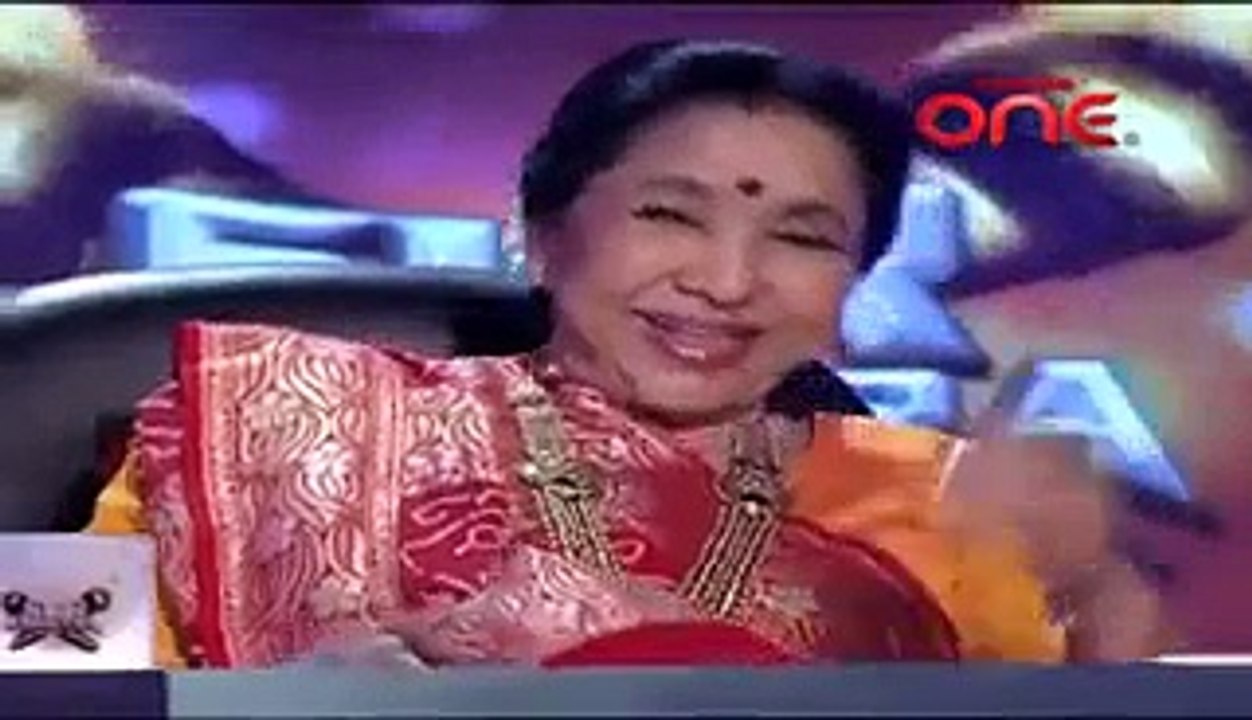 Atif Aslam Flirting with Ayesha Takia in an Indian Show