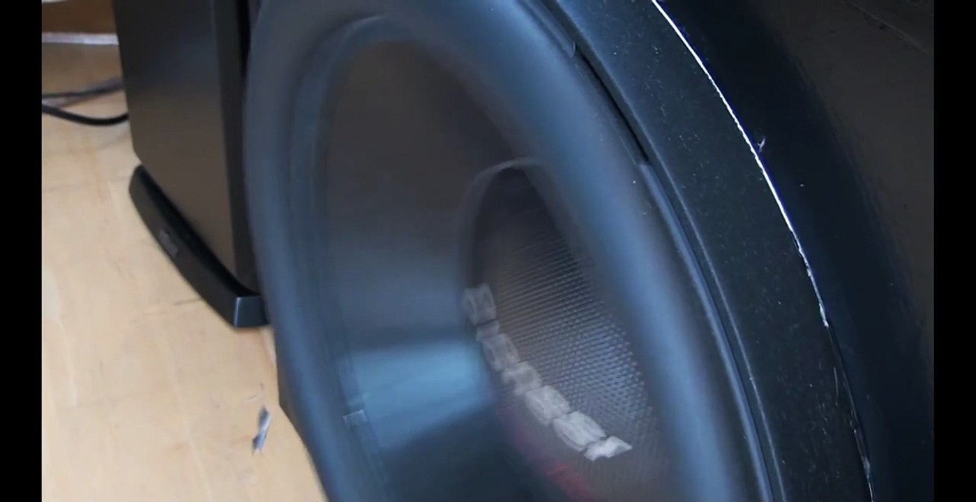 Pioneer 8000 watt store subwoofer