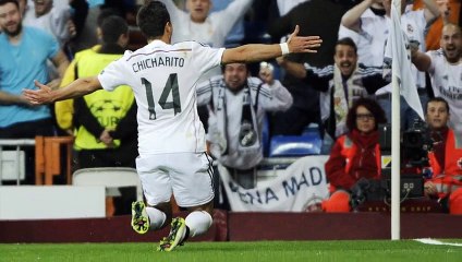 Chicharito returns to Manchester United desperate to play