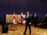 Dmitry Medvedev meets David Cameron in Seoul (by RT)